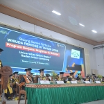 Kukuhkan 1.587 Wisudawan, Rektor UIN RIL: Jadilah Pelaku Perubahan, bukan Korban Disrupsi