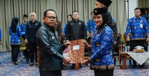 Gubernur Lampung Lantik 1.082 PPPK Tahap II, Tegaskan Tanggung Jawab Moral dan Pengabdian