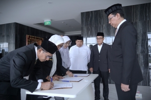 Rektor UIN Raden Intan Lantik Tiga Pejabat Baru Eselon III, Tegaskan Komitmen Hadapi Tantangan Global