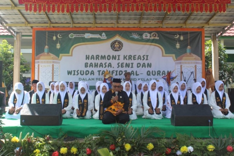 Program Unggulan Madrasah, 30 Siswa MTsN 2 Lamteng Diwisuda Tahfidz Juz 30