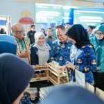 Berperan Menggerakkan Ekonomi Keluarga, Wagub Jihan Apresiasi Perempuan Pelaku UMKM