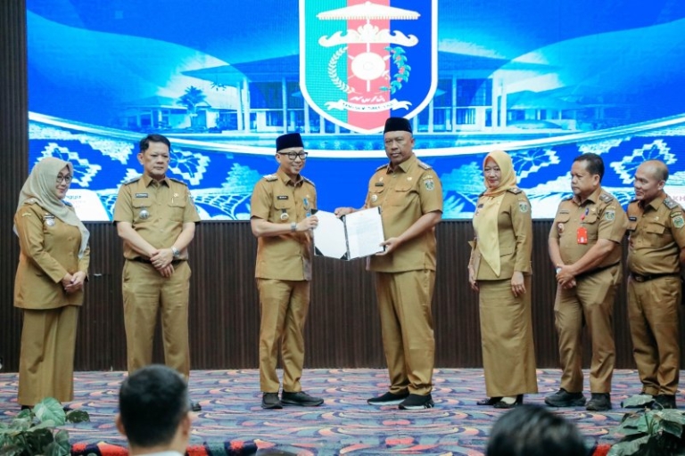 Komang Koheri Jabat Plt. Bupati Lampung Tengah