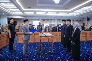 Mengemban Amanah Baru, Tiga Pejabat Pemprov Lampung Resmi Dilantik