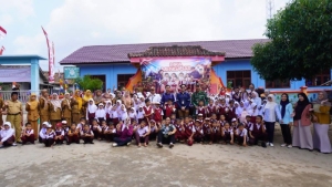 Menyalakan Mimpi Anak Desa Lewat HKA Mengajar