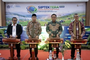 Gubernur Mirza: Hilirisasi Komoditas Lampung Harus Dimulai dari Desa
