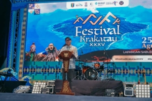 Festival Krakatau XXXV Dibuka, Gubernur Mirza Tekankan Pariwisata Harus Berdampak ke Ekonomi Rakyat