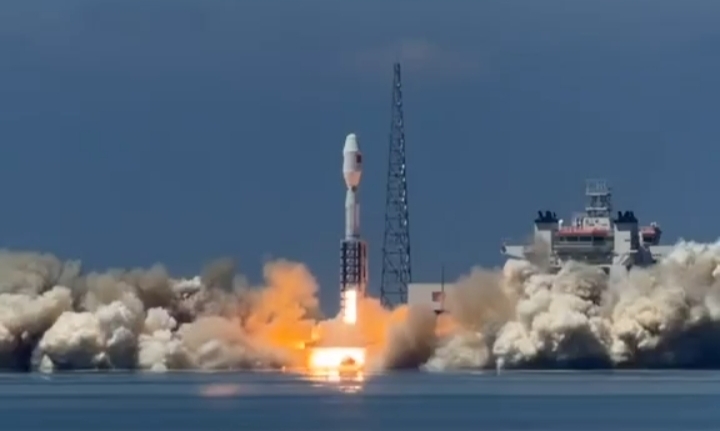 Satelit Lampung-1 Berteknologi AI Resmi Diluncurkan dari Shandong Tiongkok
