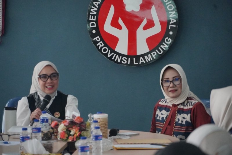 Dekranasda Dorong Fesyen Berbasis Wastra Perkuat UMKM Lampung