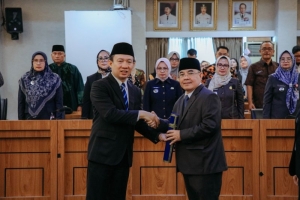 Imam Ghozali Dilantik Jadi Staf Ahli Gubernur Lampung Bidang Kemasyarakatan dan SDM
